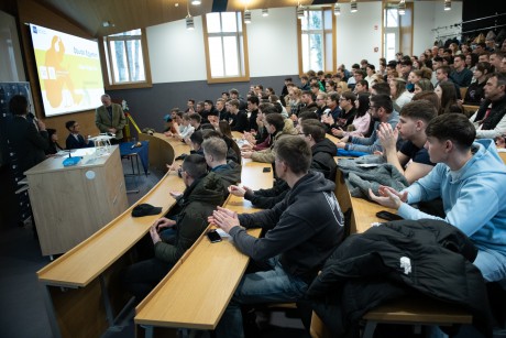 Kihirdették a felvételi ponthatárokat - friss információk az OE Alba Regia Műszaki Karáról és a Kodolányiról